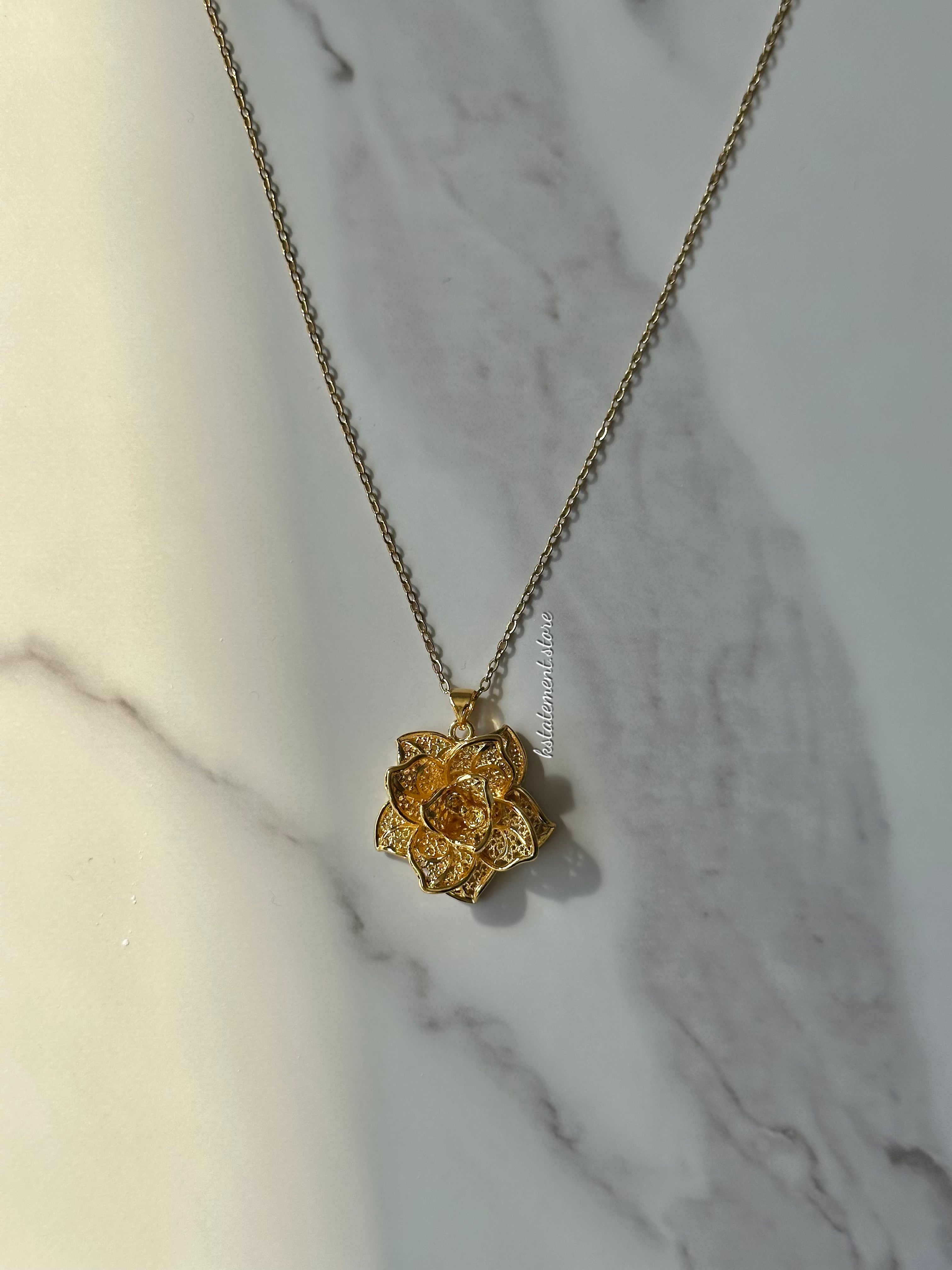 Gold Flower Necklace
