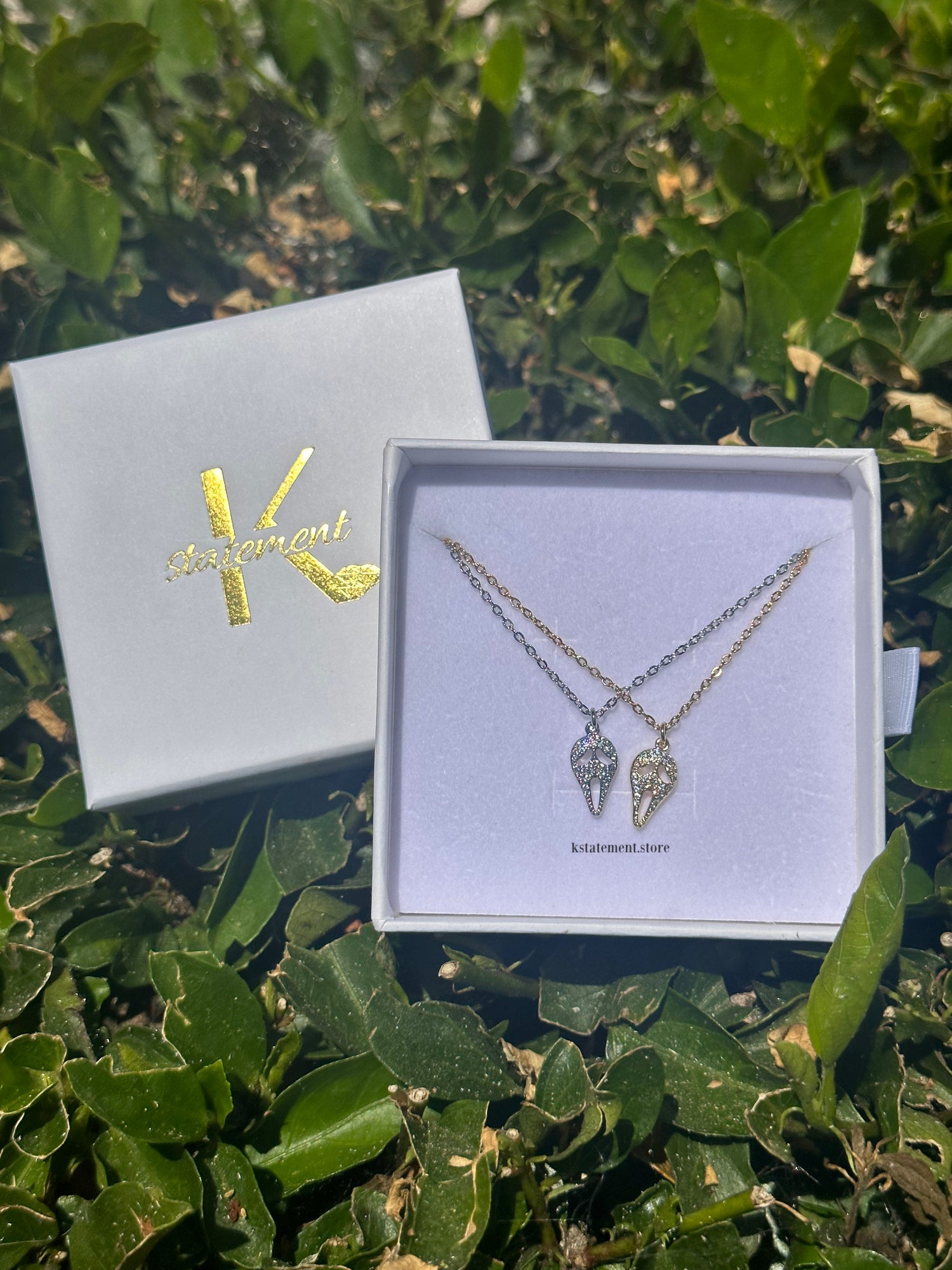 Collar inspirado en Ghostface