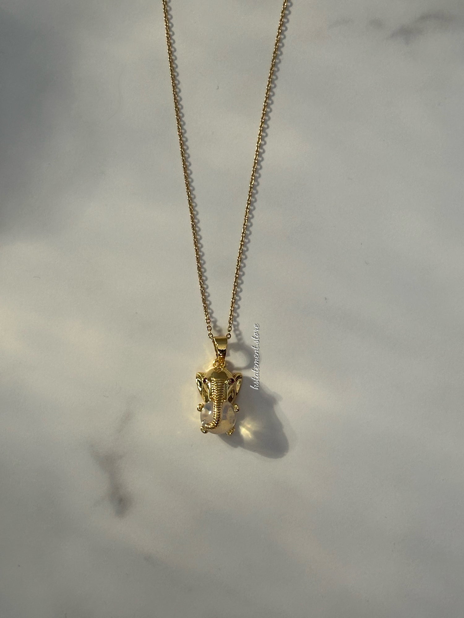 Collar de buena suerte de elefante