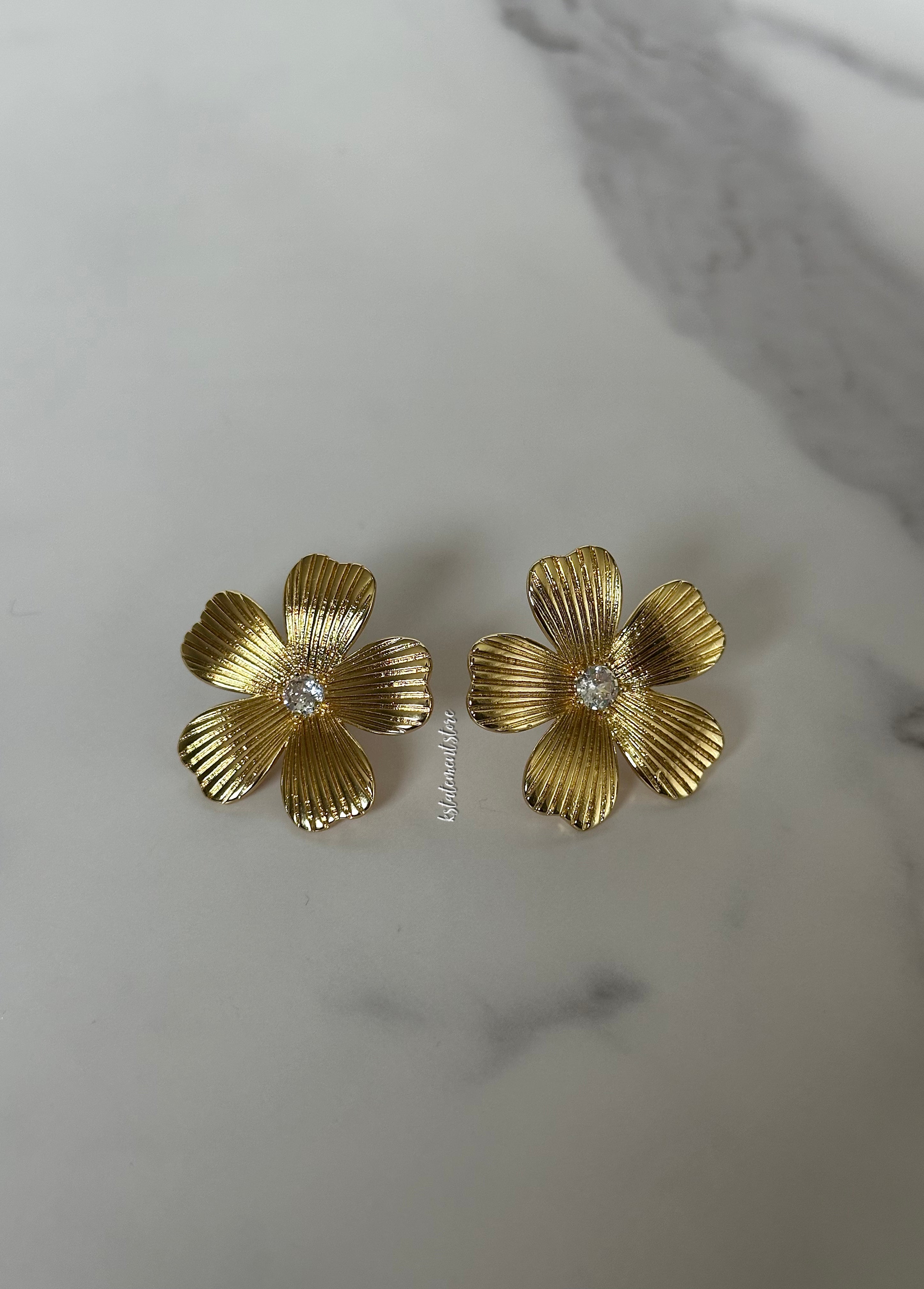 Bula Bloom Earrings