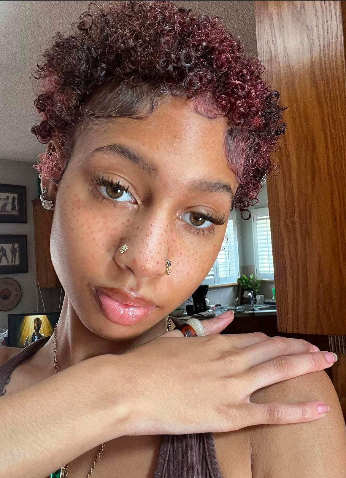 Anillo de nariz extranjero