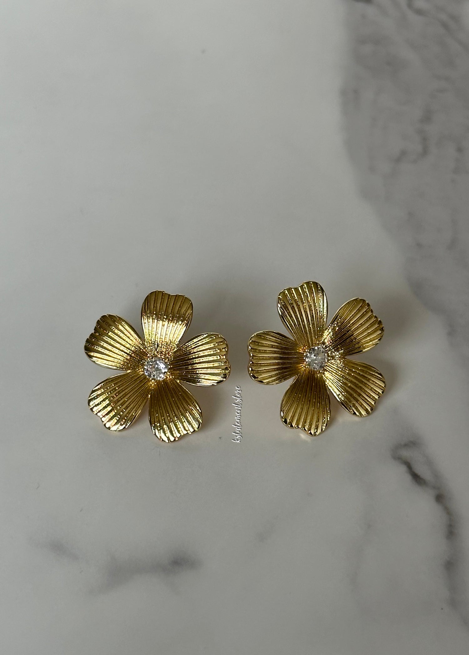 Bula Bloom Earrings