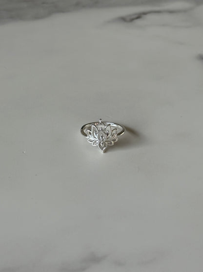 Nyla Lotus Ring