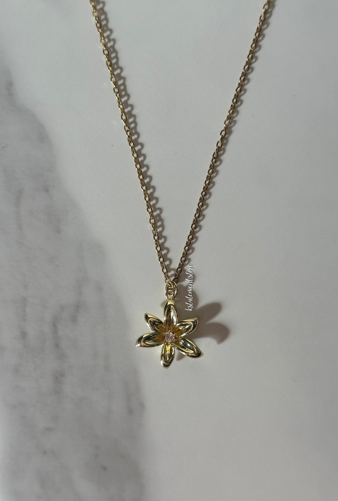 Laisa Bloom Necklace