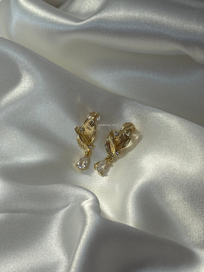 Willow Whisper Earrings