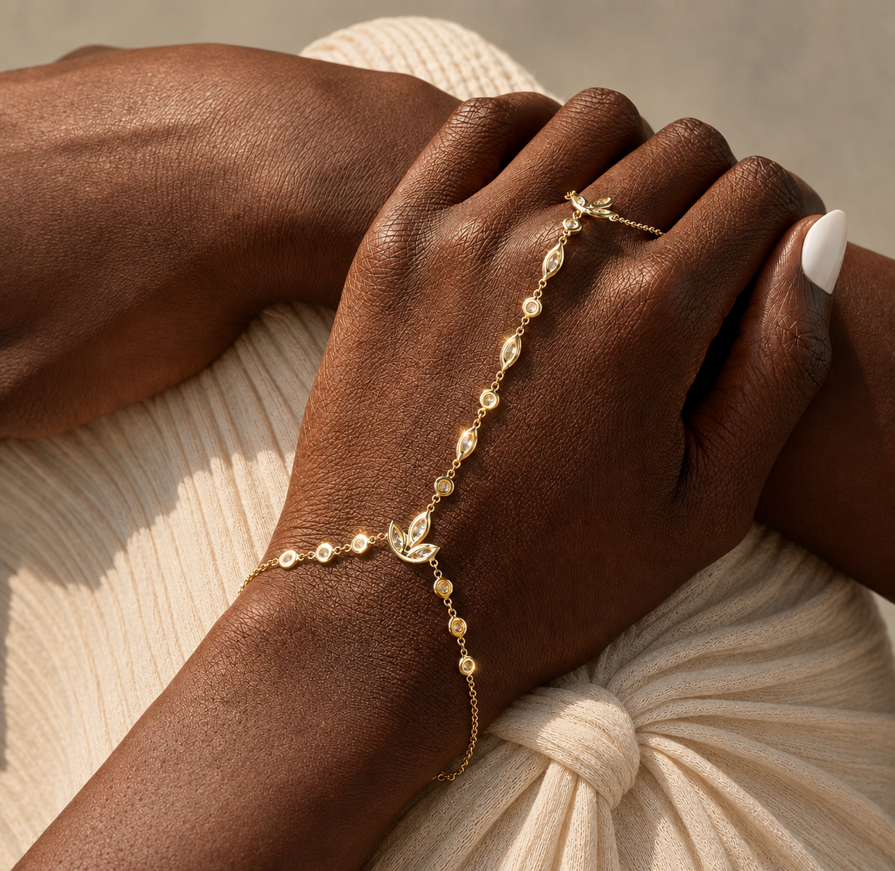 Avani Hand Chain
