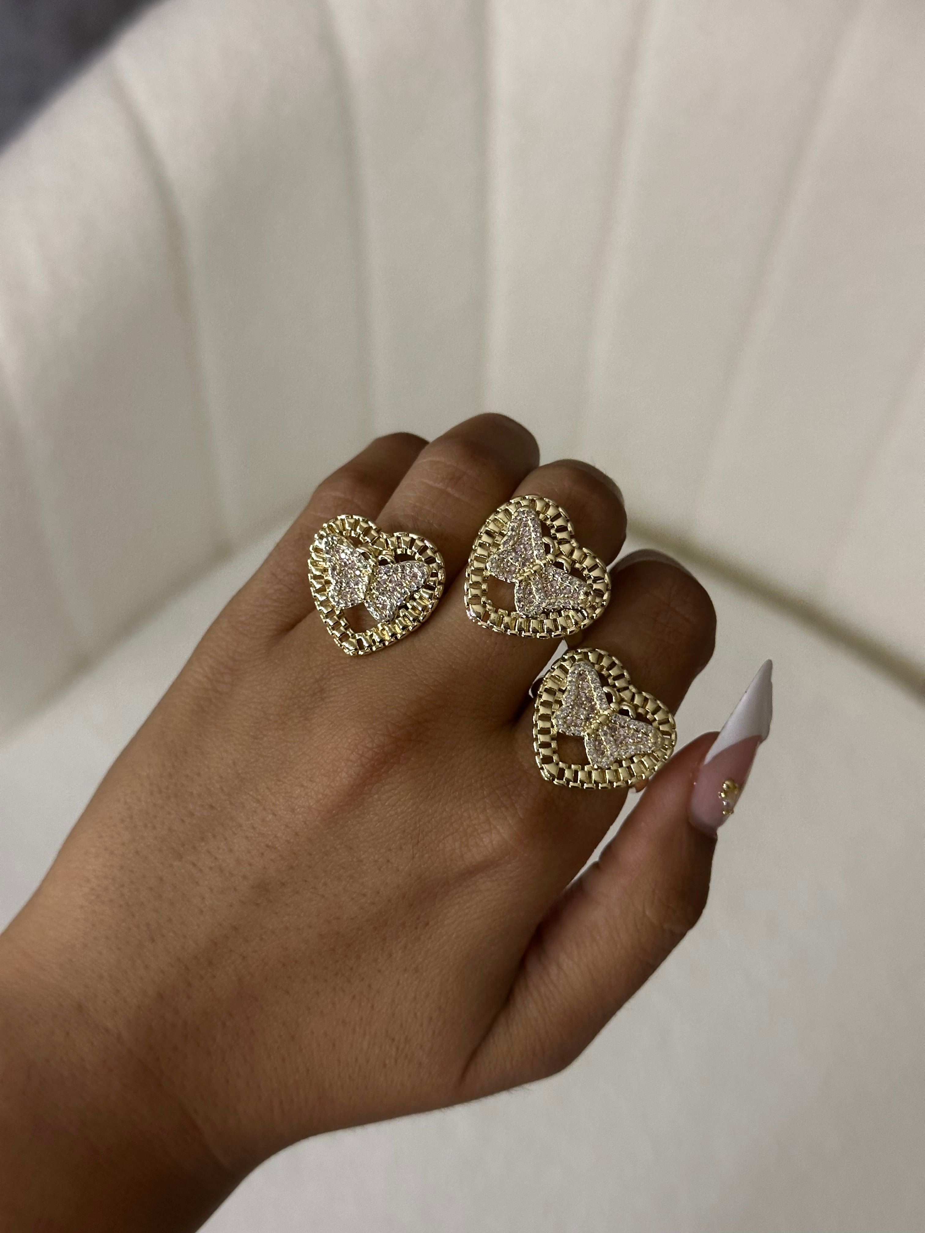 Butterfly Kiss Ring